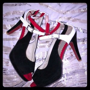 Open toe strap pumps size 9